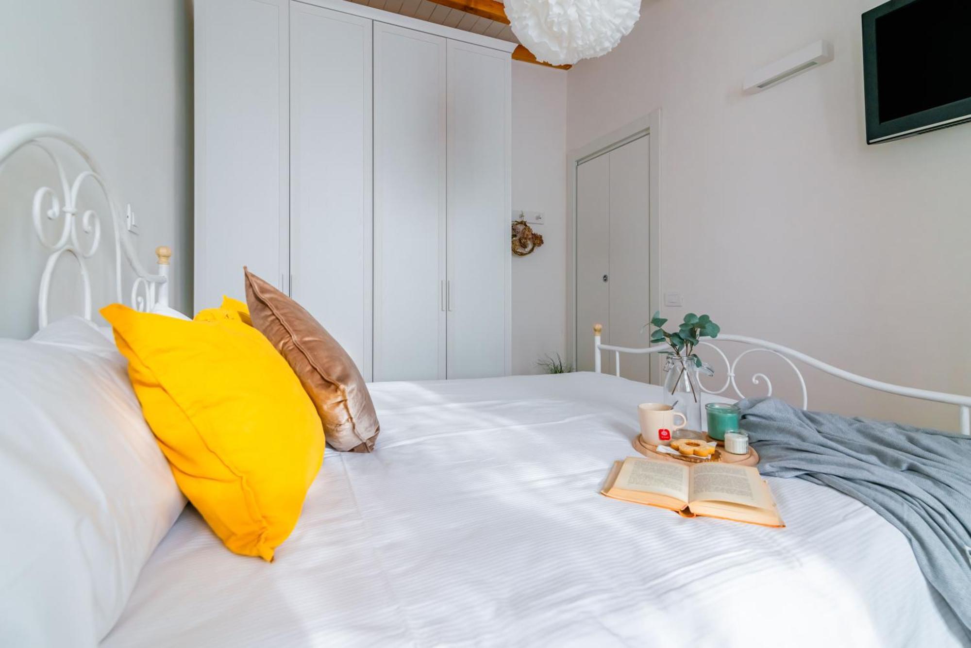 La Corte 48 - Pavia City - By Host4U 外观 照片